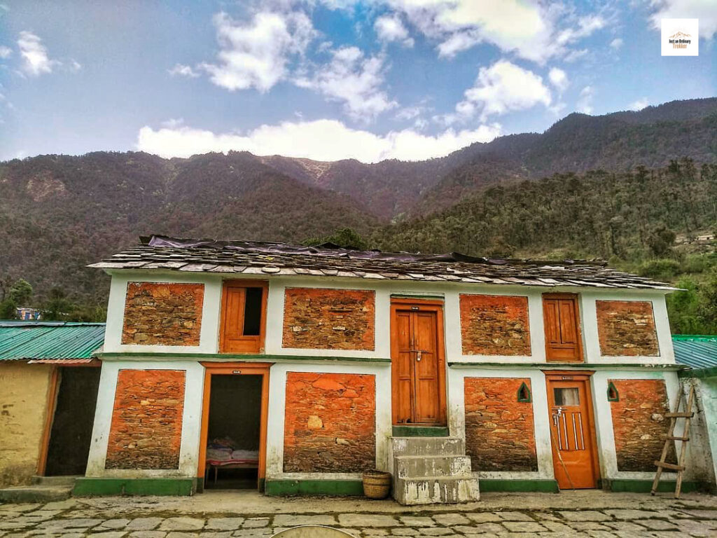 Roopkund Trek Beginning - Didna village homestay