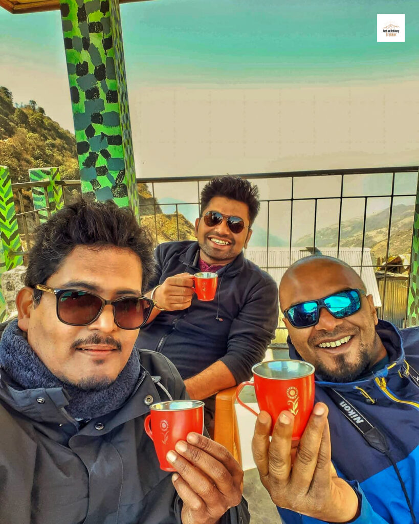 Chai breaks at Bhikeybhanjan while hiking towards Sandakphu!