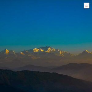 Golden hour at Tumling. Witnessing the Sleeping Buddha wake up is the ultimate highlight of the Sandakphu Trek. Morning perfection.