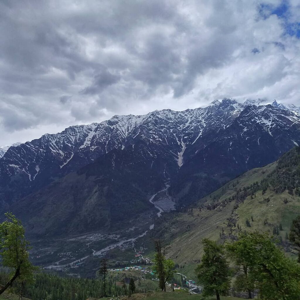 Another view from Gulaba in Bhrigu Lake Trek