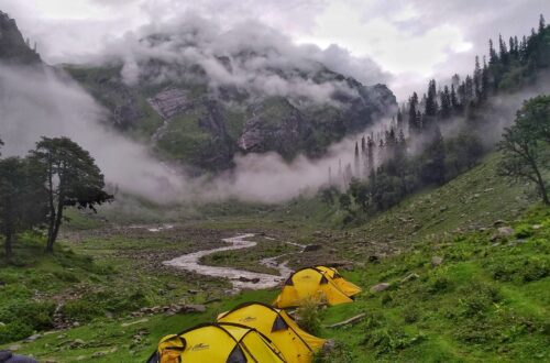 First official camp stop: Jobra. 📍 If you had to define paradise, wouldn't it look something like this? 👇💚