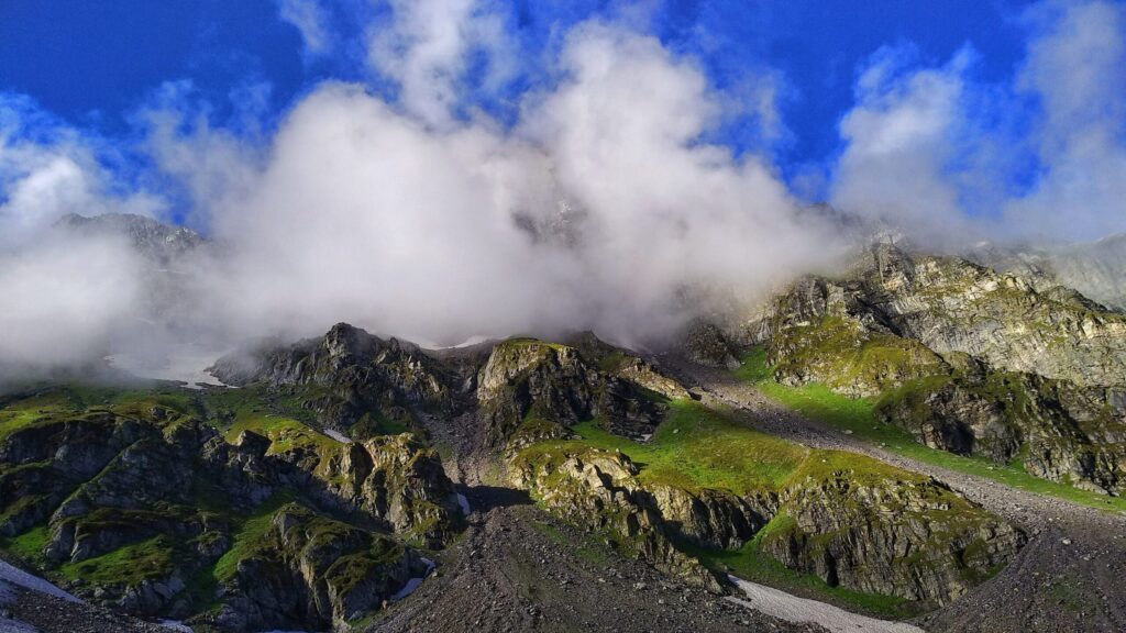 The beautiful views we get while trek through the Hampta Pass!
